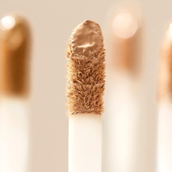 LAURA GELLER NEW YORK The Ideal Fix Concealer - Light - Image 9